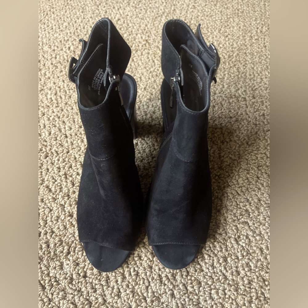 Vaneli Belle black Ecco block heels